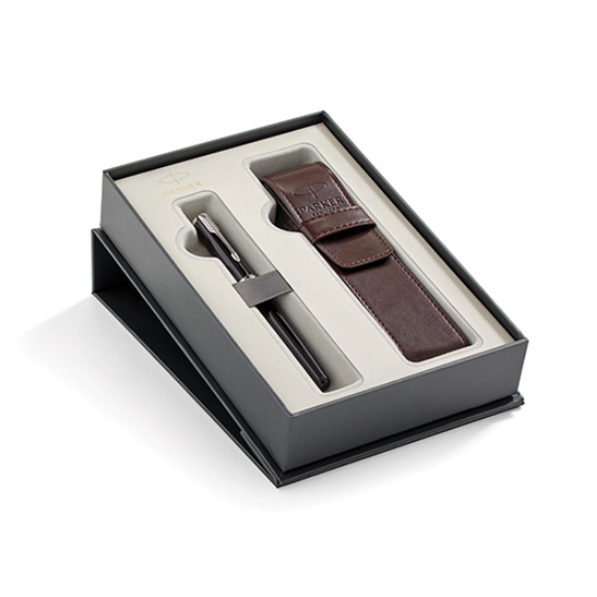 Imagem de CONJUNTO PARKER SONNET CANETA TINTA PERMANENTE PRETA + ESTOJO (2018899)